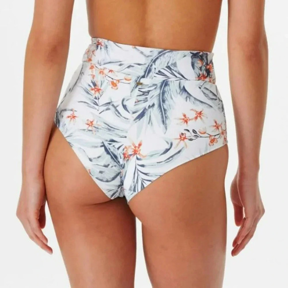 Rip Curl Diamond Bay Crossback Tri & Cheeky Hi Pant, white - Picture 11 of 16